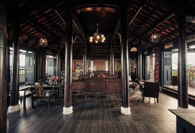 هتل Art Museum Villa Hoi An