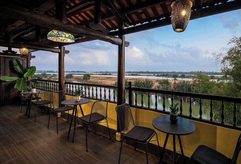 هتل Art Museum Villa Hoi An