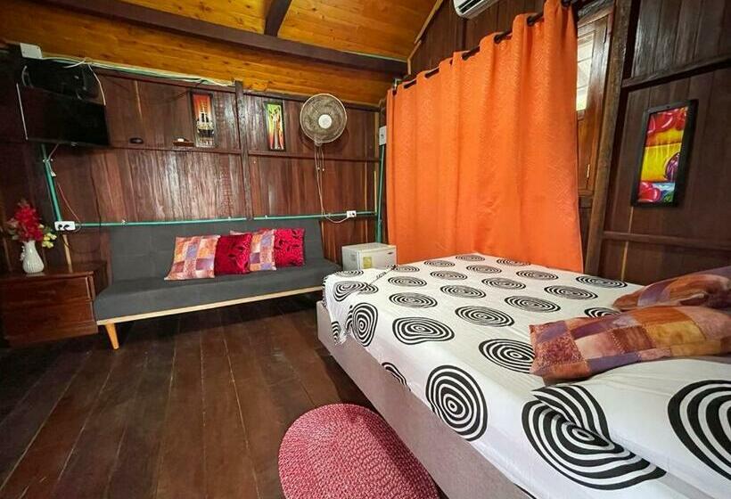 بنسيون Amplia Habitación Familiar Con Aire Y Baño Privado En Cabaña Caminito   4 A 6 Personas