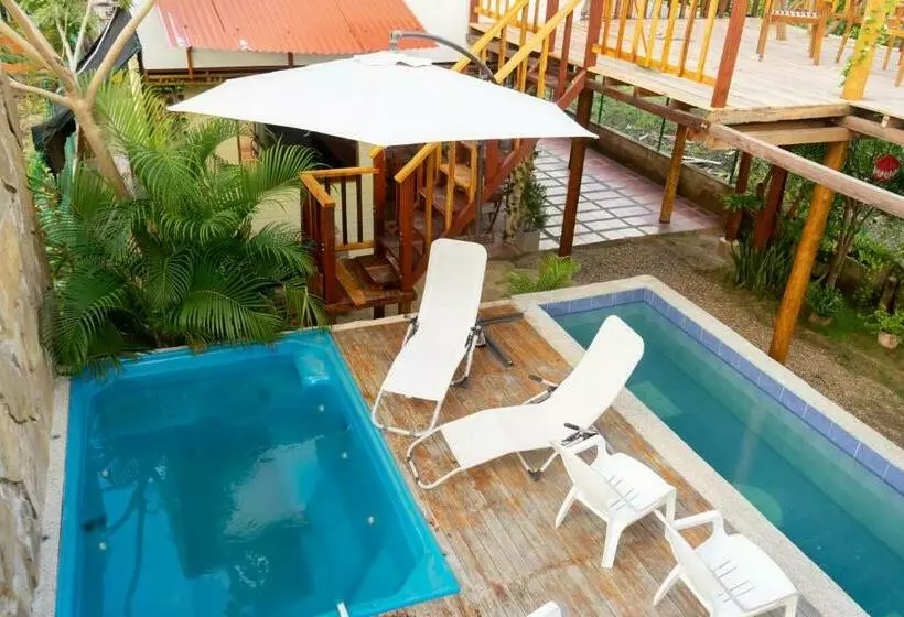 ペンション Amplia Habitación Familiar Con Aire Y Baño Privado En Cabaña Caminito   4 A 6 Personas