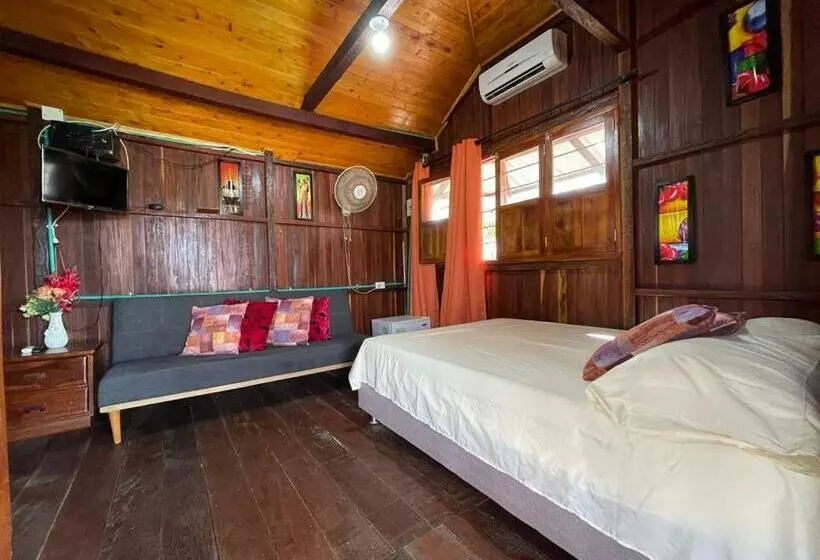 ペンション Amplia Habitación Familiar Con Aire Y Baño Privado En Cabaña Caminito   4 A 6 Personas