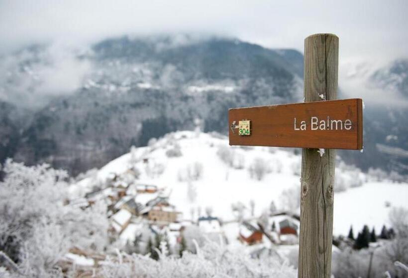 تختخواب و صبحانه Chalet D Hôtes Auris