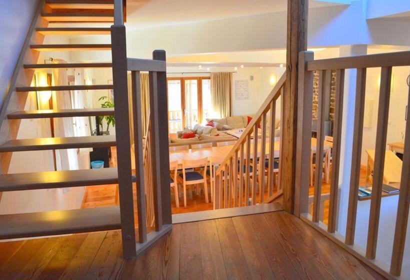 تختخواب و صبحانه Chalet D Hôtes Auris