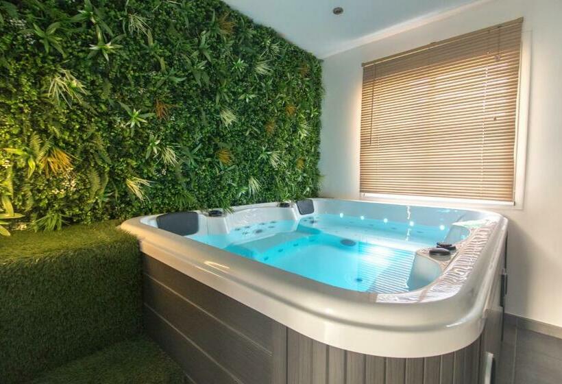 ベッドアンドブレックファースト Chambre D Hôtes Jardin D Eden