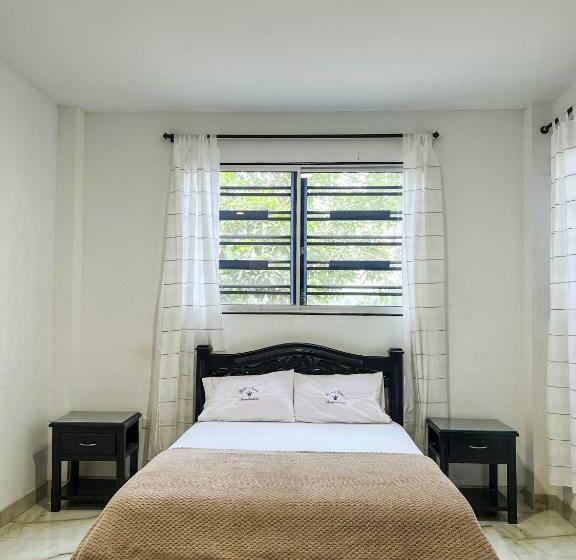 Отель Acosta Castro