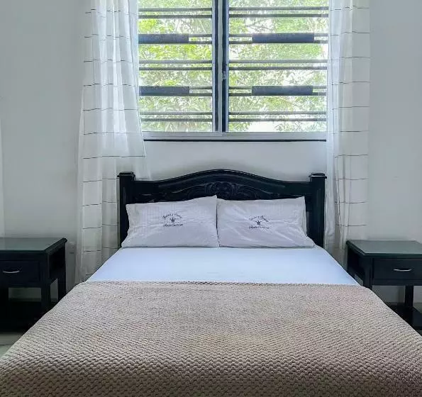 Hotelli Acosta Castro