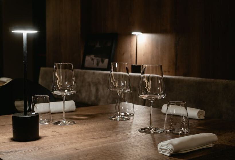 בית מלון כפרי Chalet Queen