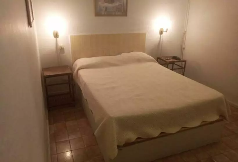 هتل Comercio Playa