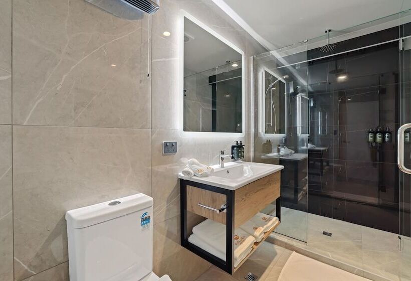 בית מלון כפרי Golden