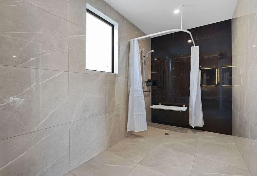 בית מלון כפרי Golden