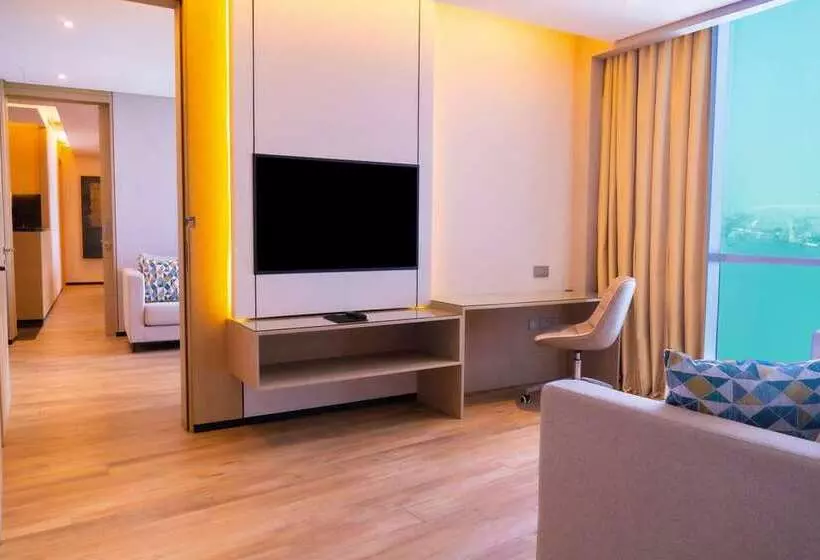 هتل Hilton Bahrain