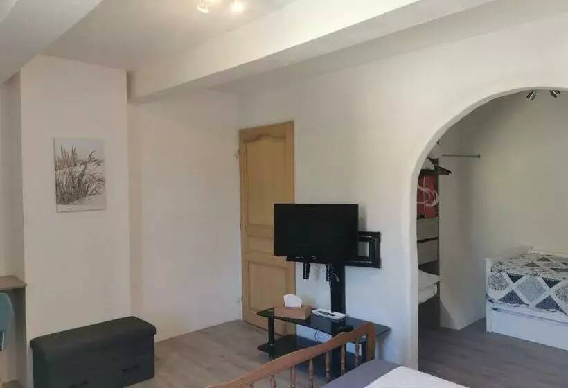 Aamiaismajoitus (B&B) 1832 La Rabassière