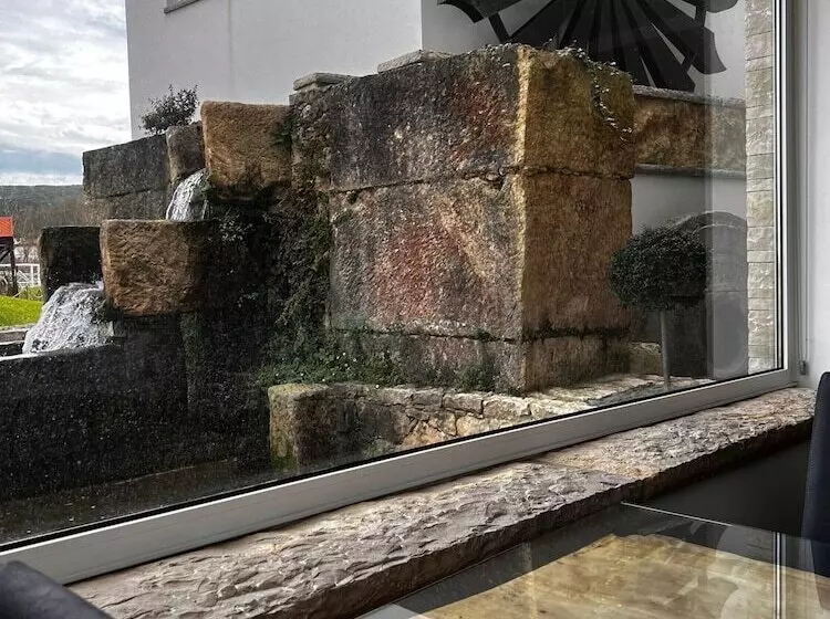 Hotelli 5ª Vigia Guest House