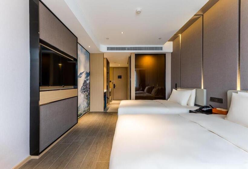 Atour Hotel Shengzhou