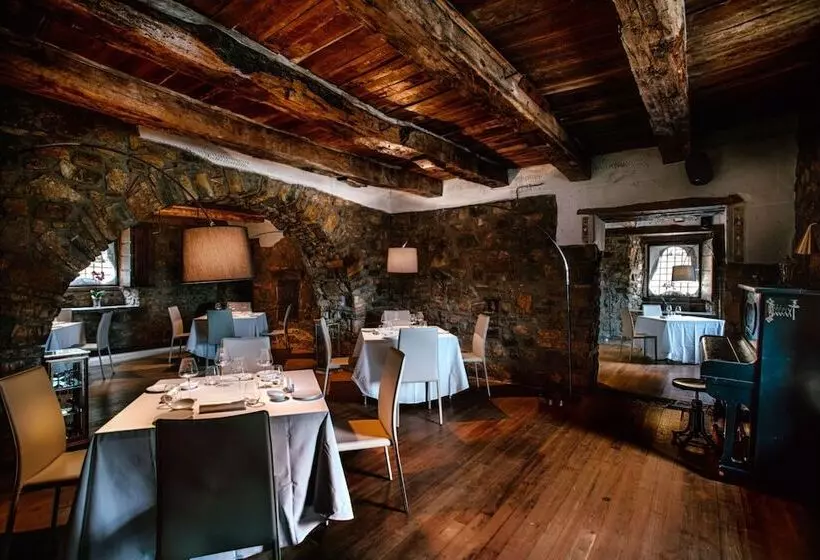 Hotelli Dimora Storica Giorni Resort & Spa