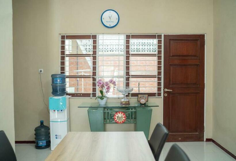 فندق Koolkost Syariah Near Jalan Ahmad Yani Banjarmasin