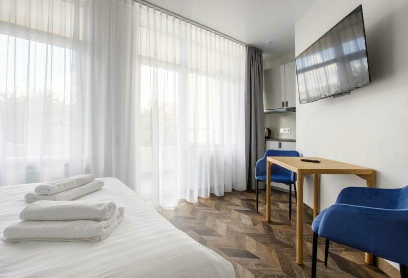 هتل Seaside Central