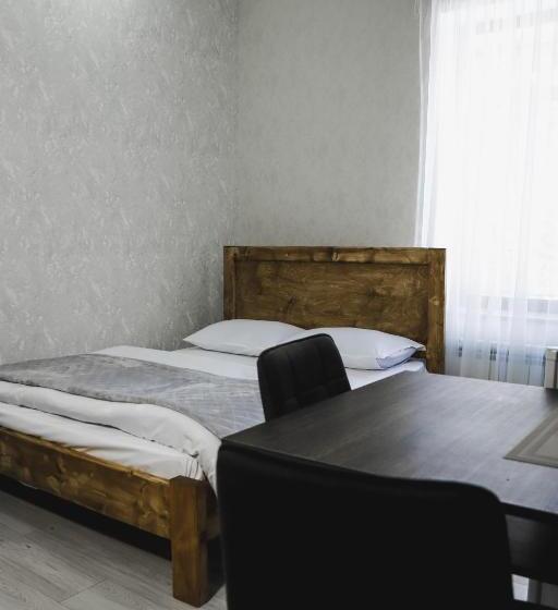 پانسیون Dom Adonis