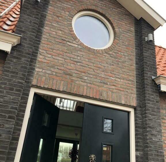 B&b De Gulden Halsband Pingjum