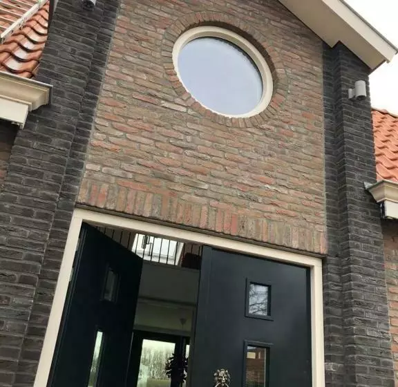 B&b De Gulden Halsband Pingjum