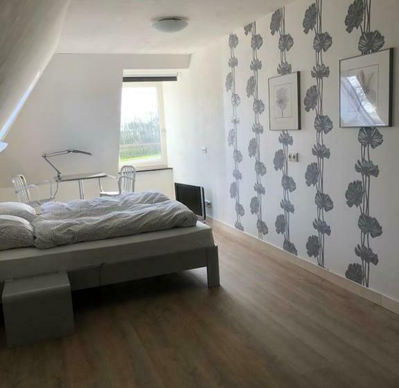 B&b De Gulden Halsband Pingjum