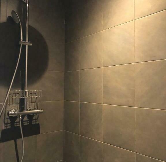 B&b De Gulden Halsband Pingjum