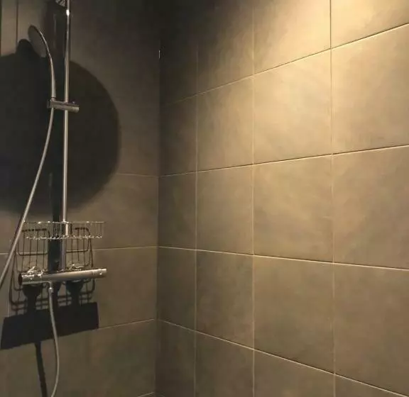 B&b De Gulden Halsband Pingjum