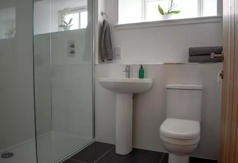 Aamiaismajoitus (B&B) Altquhur Byre