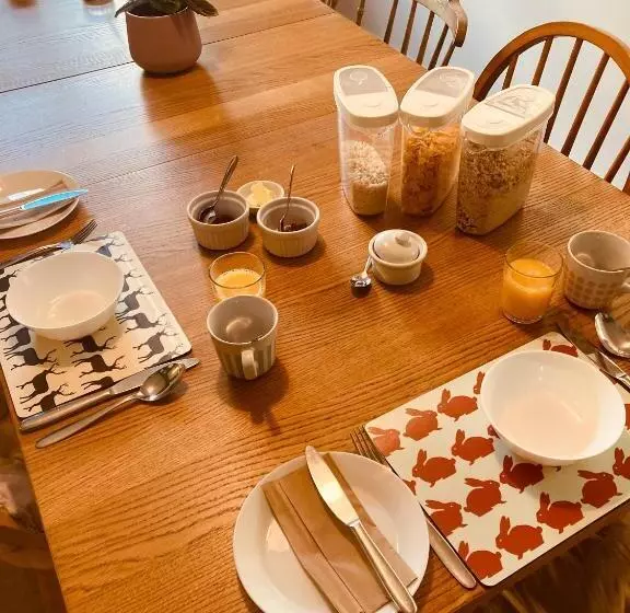 Aamiaismajoitus (B&B) Altquhur Byre