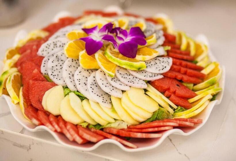 هتل Canh Hung Palace