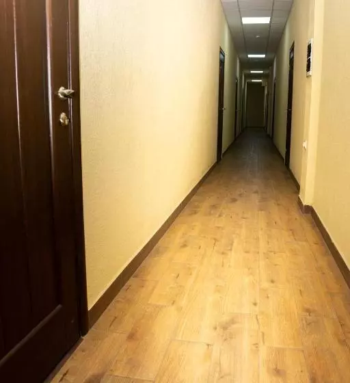 Monada Hotel & Hostel