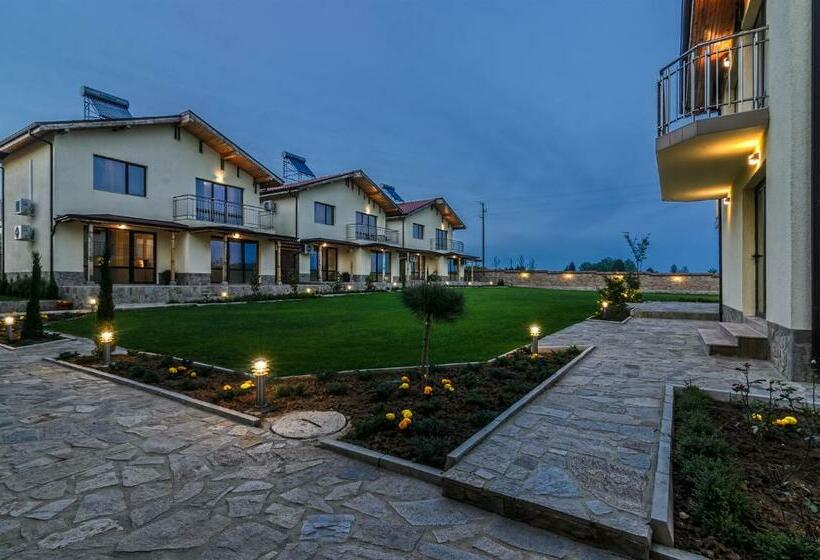 پانسیون Alex Village