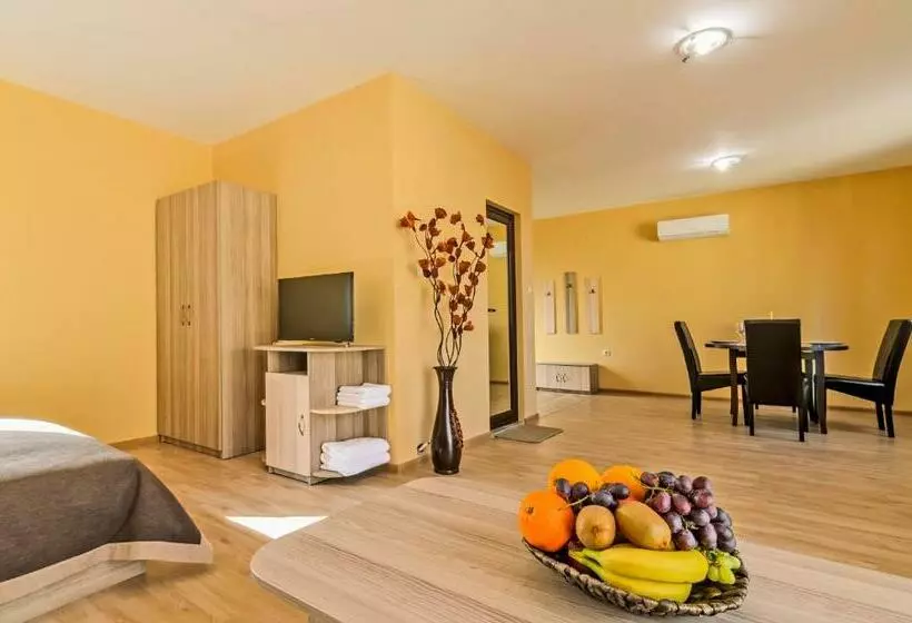 ペンション Alex Village