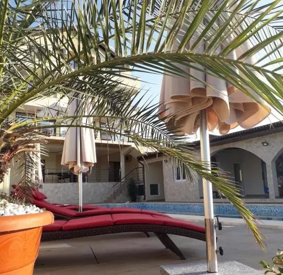 Pensiunea Alex & Restaurant