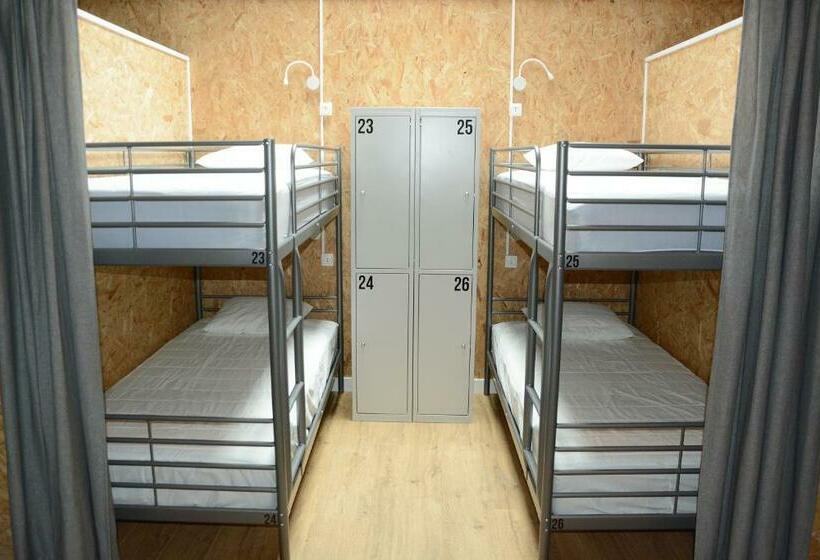 هاستل A Conserveira