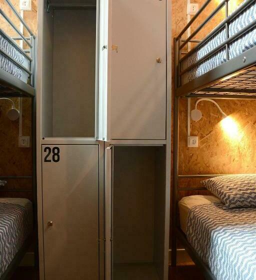 هاستل A Conserveira