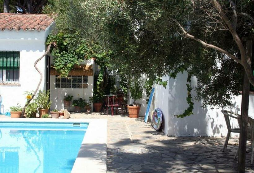 住宿加早餐 La Alhucema