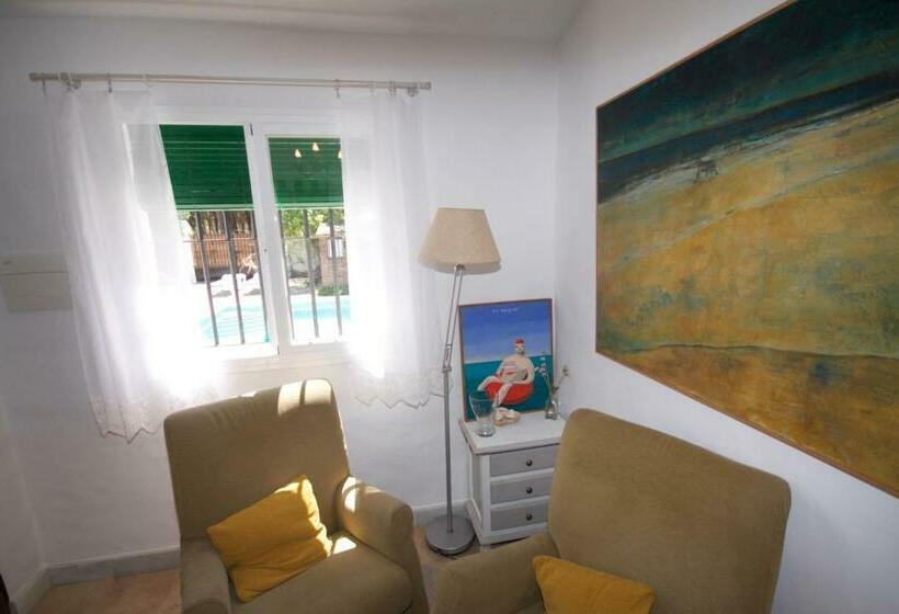 住宿加早餐 La Alhucema