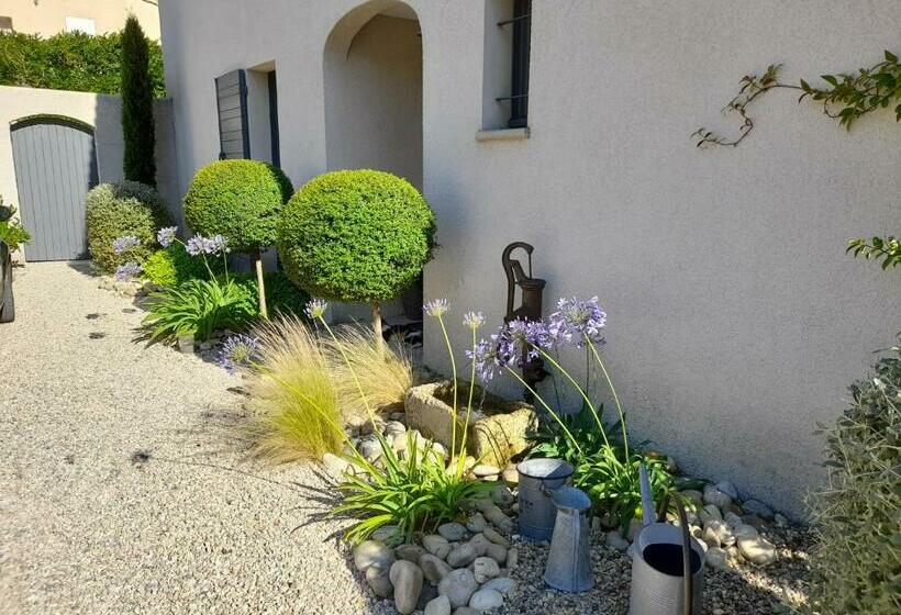 ベッドアンドブレックファースト La Mathilde