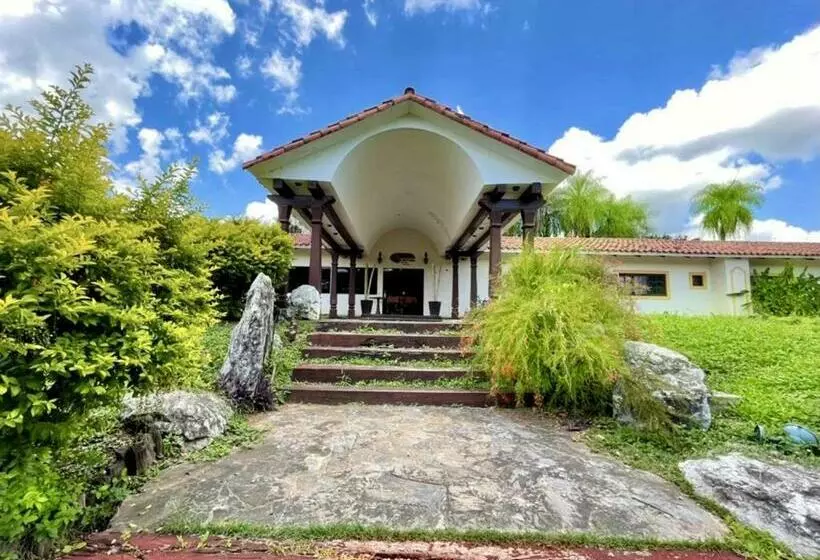 El Pantanal Hotel & Resort