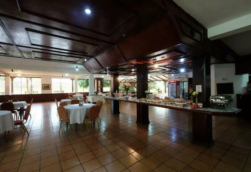 El Pantanal Hotel & Resort