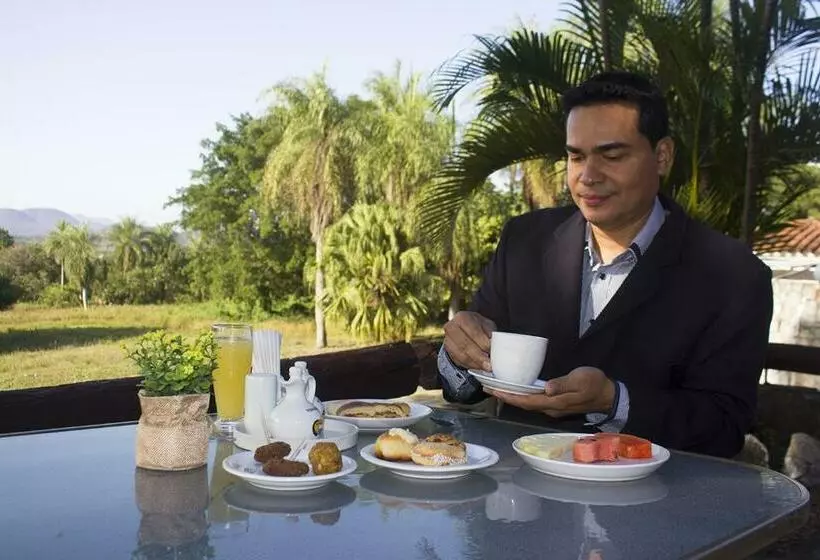 El Pantanal Hotel & Resort