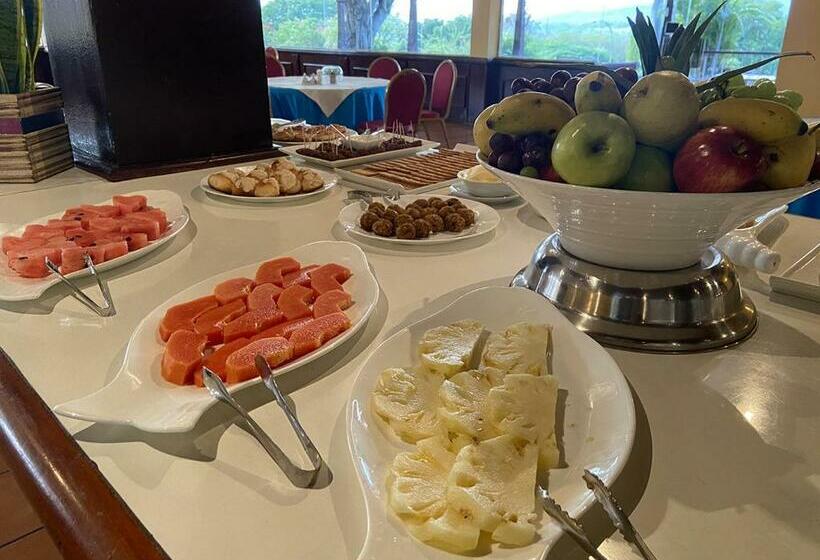 El Pantanal Hotel & Resort