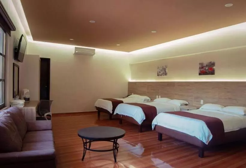 ホテル Luna Caribe