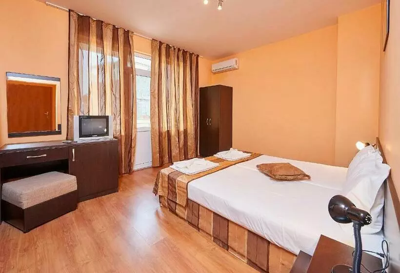 پانسیون Guest House Oasis