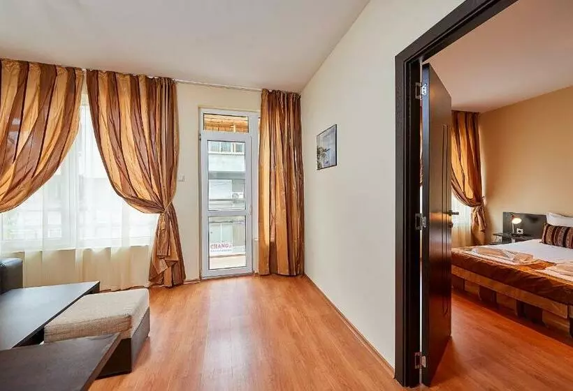 پانسیون Guest House Oasis