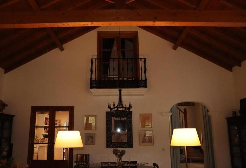 פנסיון Monte Dos Papa Figos