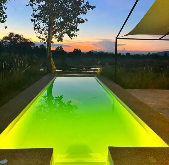 منتجع I Love Phants Lodge