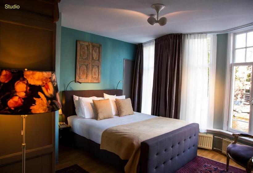 تختخواب و صبحانه Décor Canal House