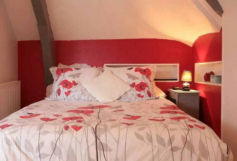 ベッドアンドブレックファースト Restaurant & Chambres D Hôtes L Eau Vive